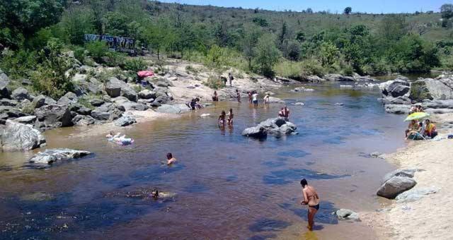 Cabanas Cangas De Onis Mayu Sumaj Вила Ичо Крус Екстериор снимка